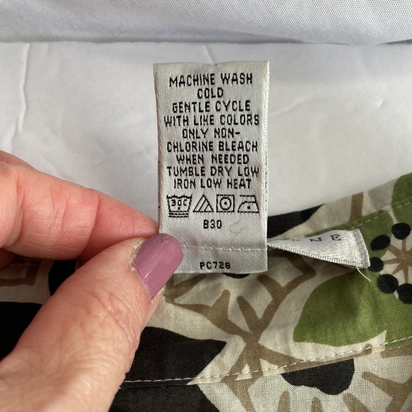 Geoffrey Beene Sport Buttoned Down Blouse Size XL - Picture 8 of 13